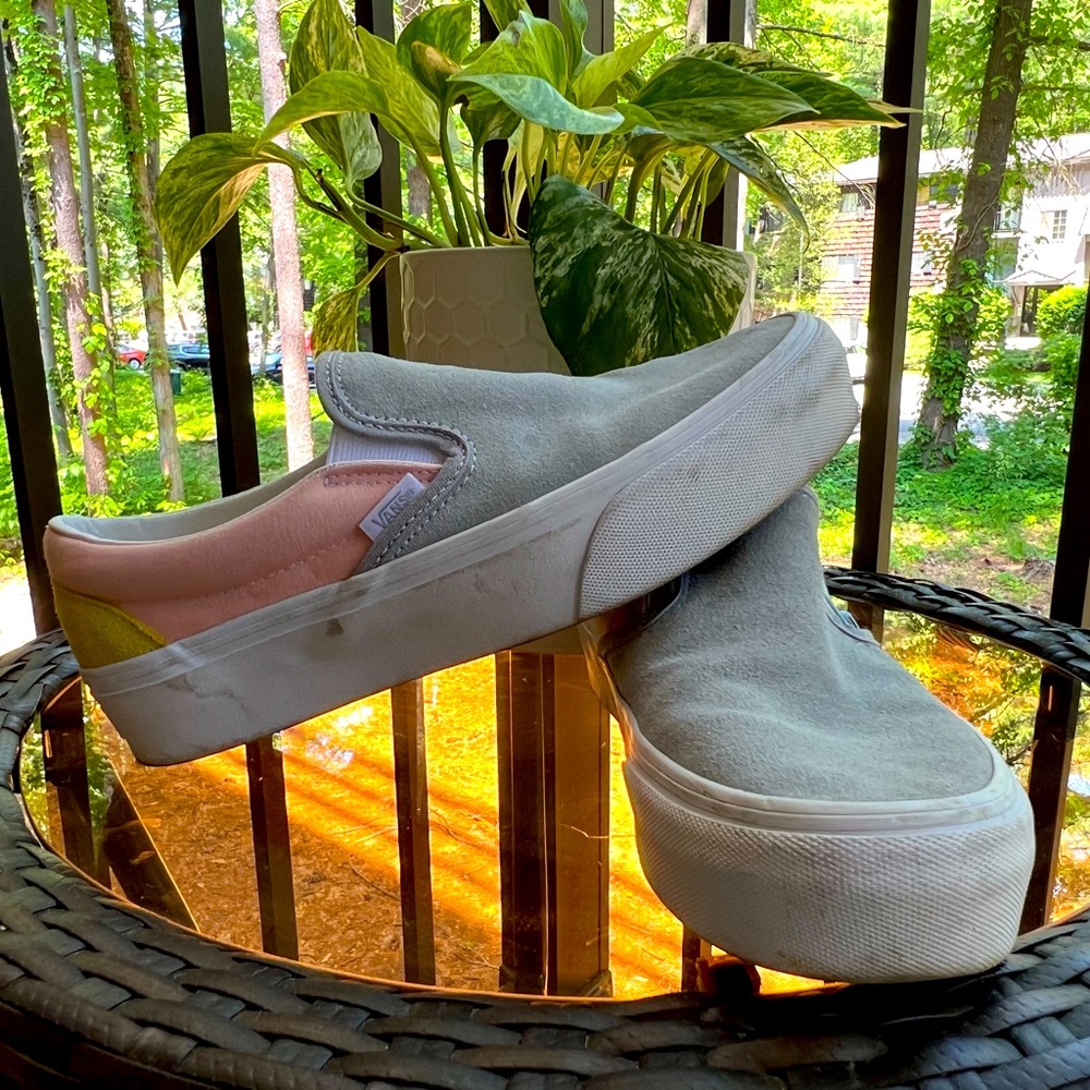 Women’s Platform Vans